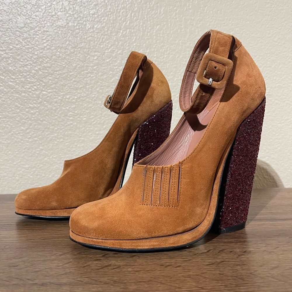 Robert Clergerie Tan Suede Heels with Burgundy Glitter Block Heel